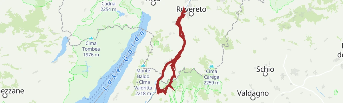 Route map: Climbing to Lessinia